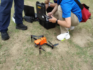 空拍機取締飆車。林重鎣