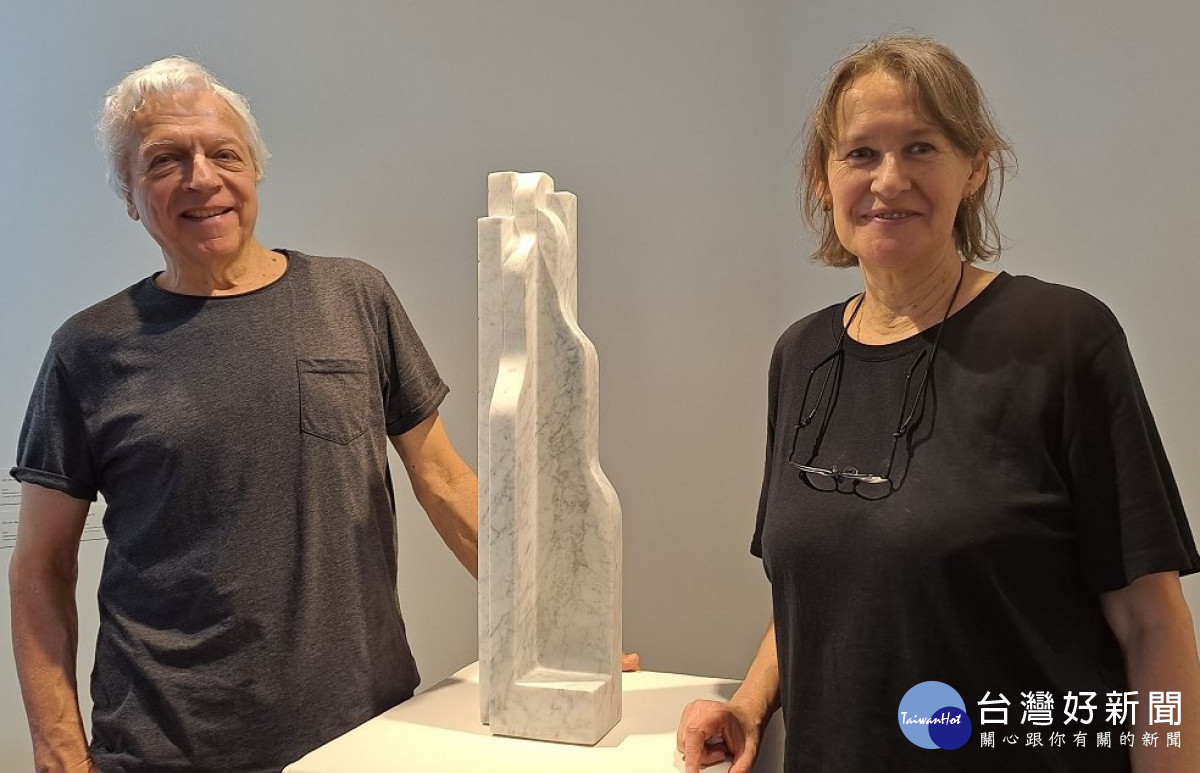 法國藝術家夫妻華梵大學駐校　傳藝授課辦繪畫雕塑個展
