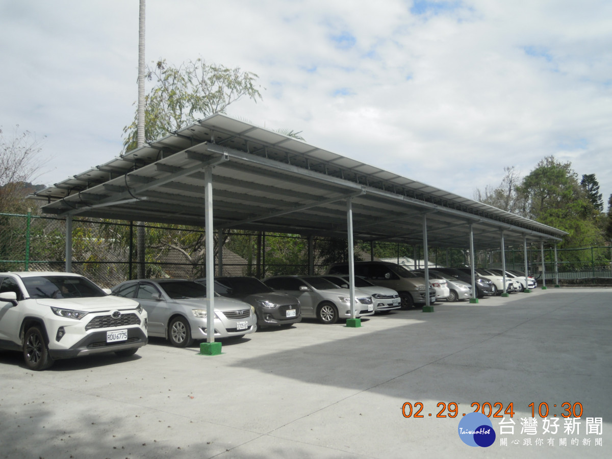 新竹分署大湖工作站車棚太陽能建置。(林業保育署新竹分署拍攝)