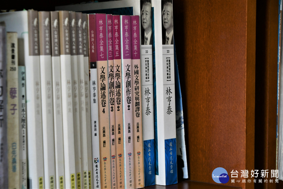 「跨越語言的一代」彰化文學家林亨泰榮獲第43屆行政院文化獎。圖／記者鄧富珍攝