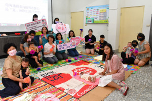 嘉義縣在18鄉鎮市衛生所成立母乳哺育支持團體，也輔導公共場所及職場，設置哺集乳室共計90處／嘉義縣府提供