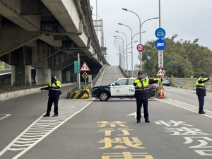 端午節連假避塞車，請注意交通資訊。