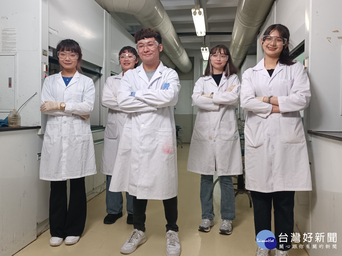 中原大學與新應材宣布成立「新應材半導體特用化學品研發共構實驗室」，打造具中原特色的半導體教育模式。