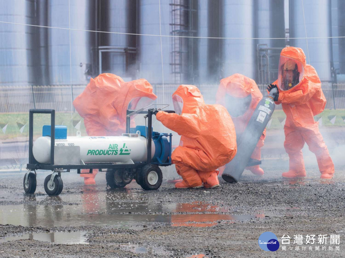 毒物及化學物質災害防救演練，使用緊急應變鋼瓶處理車(ERCV)