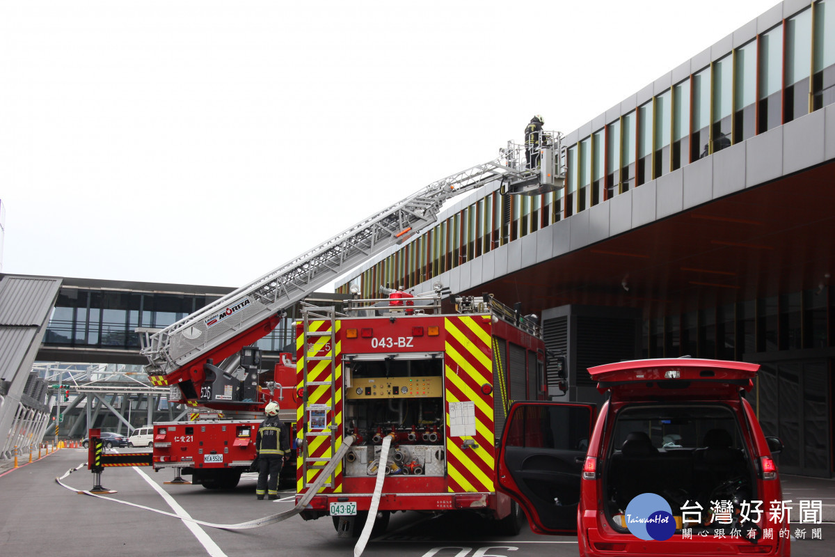基隆消防局實兵演練增強應變能力　保障城際轉運站安全