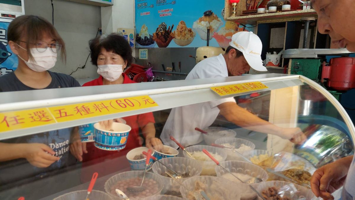 扛不住原物料接連上漲　北斗良古早味黑糖剉冰傳漲聲