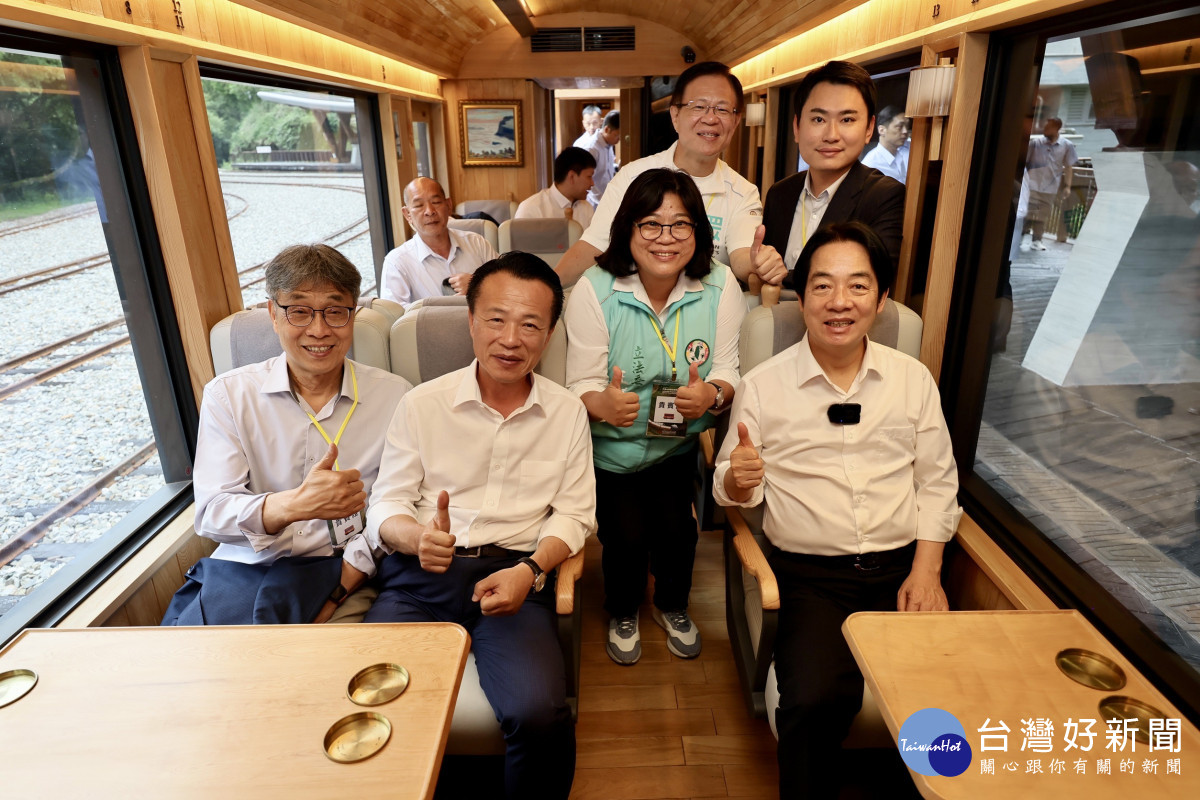 總統賴清德搭乘福森號總統至祝山車站／林業署阿里山林業鐵路吳明翰提供