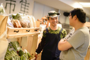 上五樓生活節以「循環無限大」為主題，打造在地小農直送、健康美食的綠色生活市集。