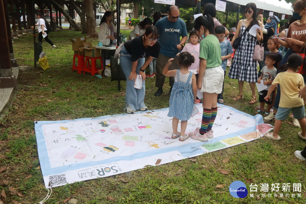 南投市寓教於樂親子市集　推動雙語教育新體驗 台灣好新聞 第2張