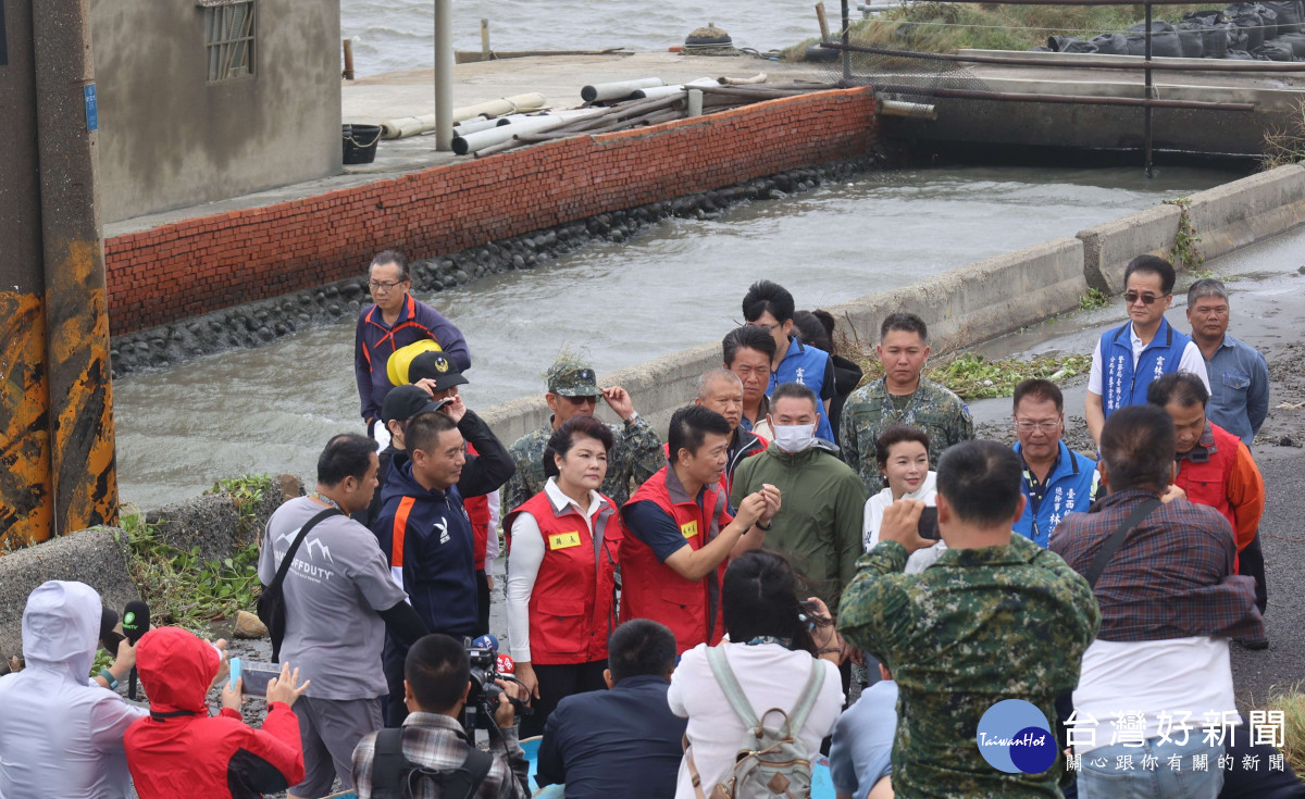 台西鄉老舊海堤難敵暴潮強浪　水防道路滿目瘡痍 台灣好新聞 第3張