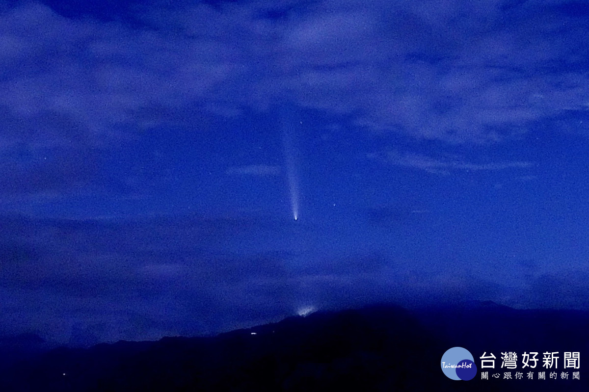 紫金山–阿特拉斯彗星全台掀熱追潮　桃園濱海用手機就能拍到 台灣好新聞 第2張