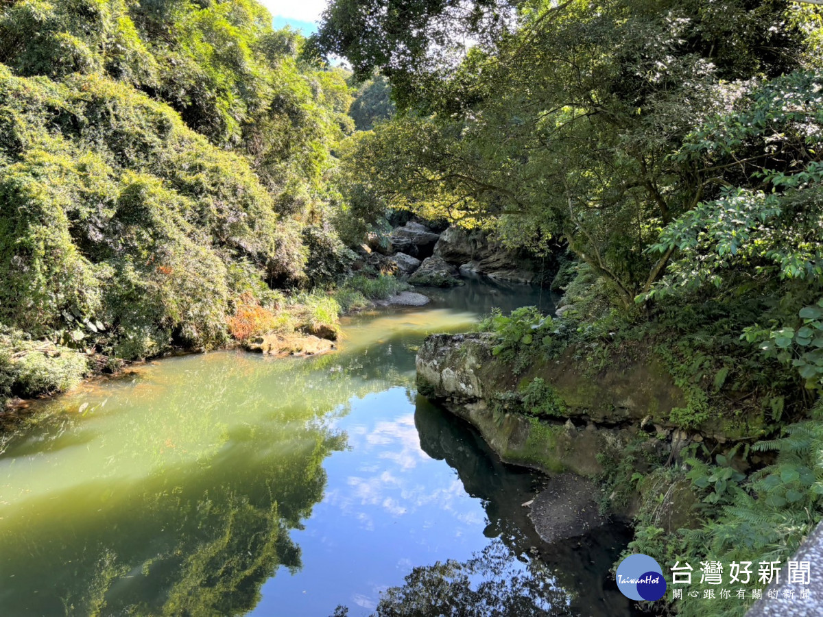 秋遊大漢溪山豬湖　生態親水園區自然景觀引人入勝