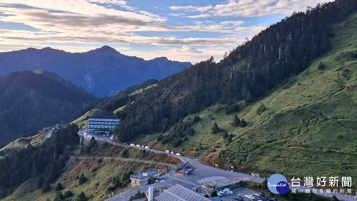 合歡山是許多國人喜歡的旅遊景點之一(照片為颱風前資料照) 。（圖/林業保育署南投分署提供）