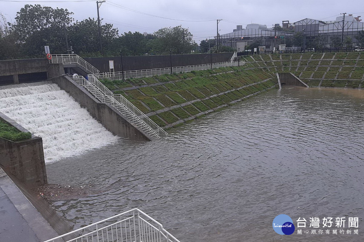 桃園市大樹林滯洪池「水の秘密基地」外觀。<br />
