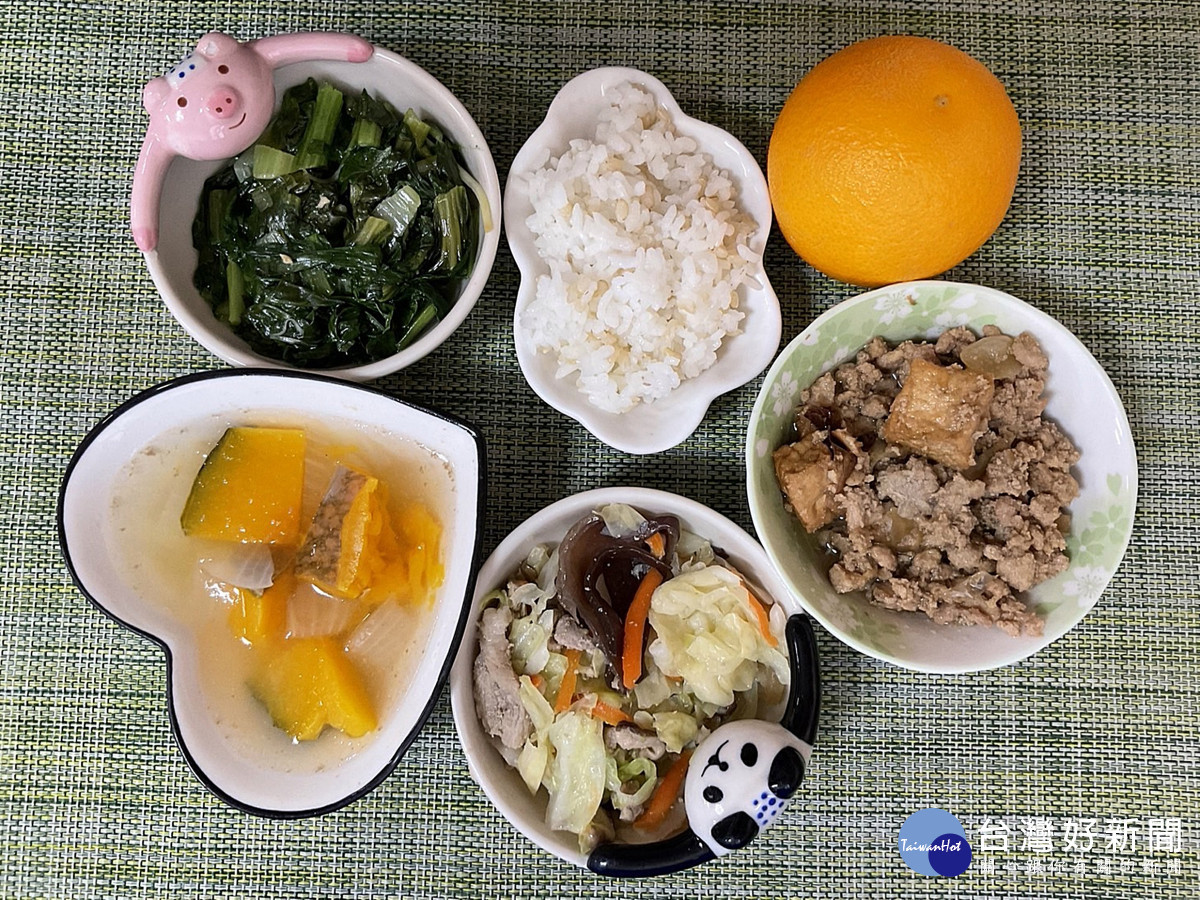 午餐在地食材健康吃        校園米其林美食爭霸賽