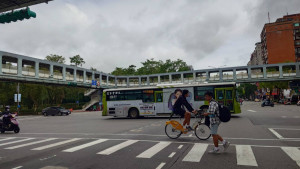 台北新生和平人行天橋（圖／資料照片，圖源：台灣好新聞編輯部拍攝）