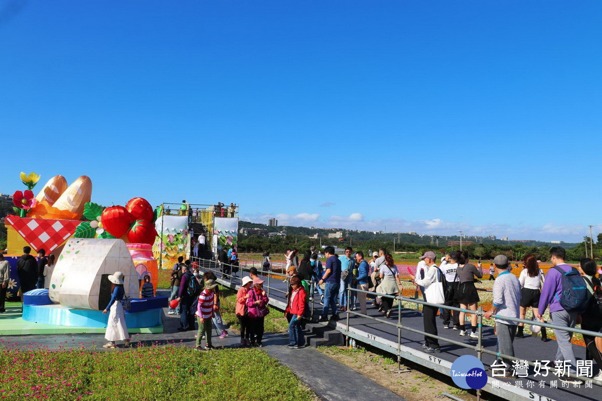 2024大溪水岸花卉農遊圓滿成功，裝置藝術及花卉開放至12/1。<br />
