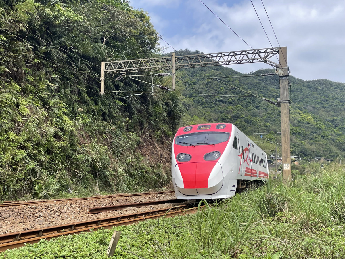 瑞猴自行車道體驗　穿隧道與火車浪漫騎行 台灣好新聞 第2張