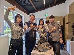 鐵工藝術展。林重鎣