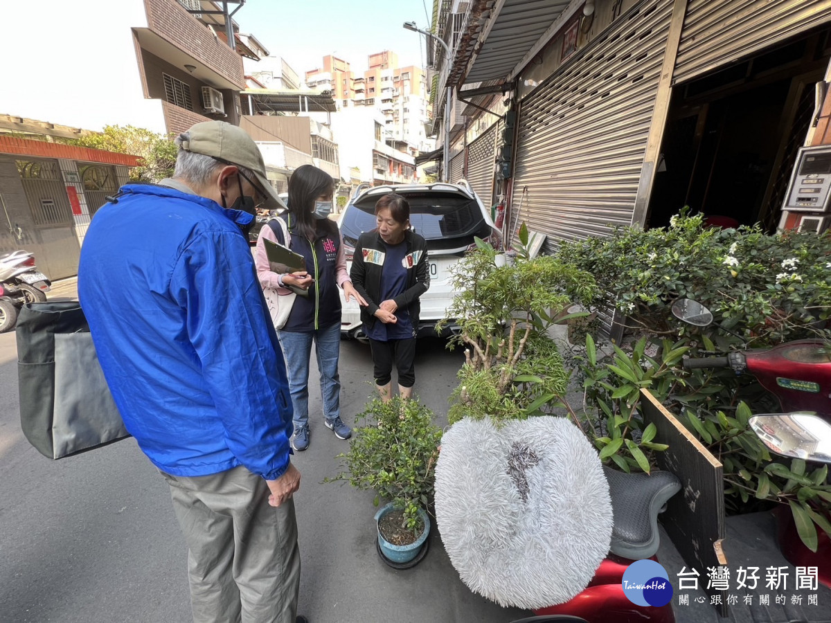 桃園環保局加強清除、巡查，積極防治登革熱。