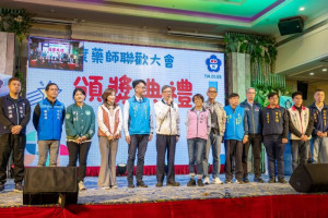 王副市長期勉共創友善用藥環境。