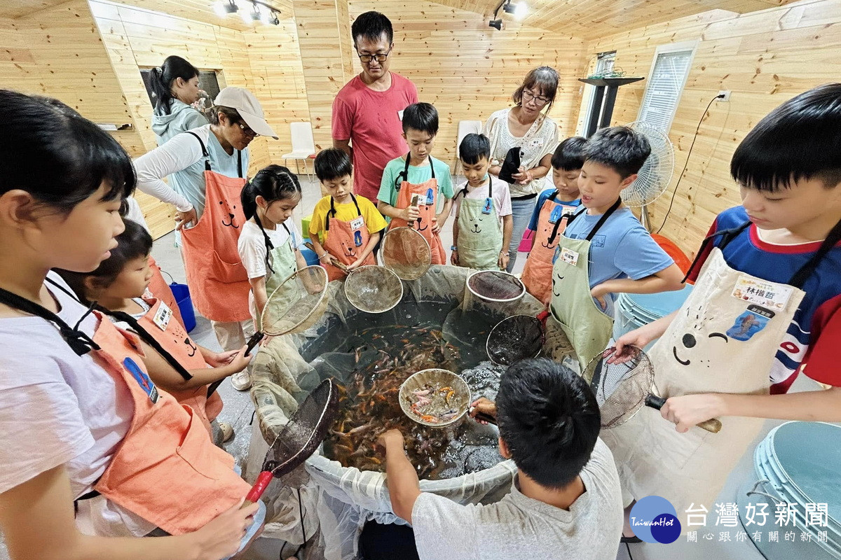 桃青局推動地方創生-三洽水青農團隊舉辦暑期農村陽光夏令營。<br /><br />
