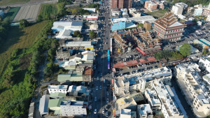 114年春節連續假期，雲林縣警察局針對各大景點、主要道路及國道交流道規劃一系列交通疏導及管制措施，並提供接駁服務及夜間國道免收費優惠／雲林縣警局提供