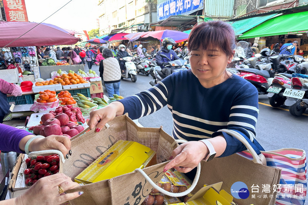 鼓勵實踐綠生活，購物自備購物袋。<br />
