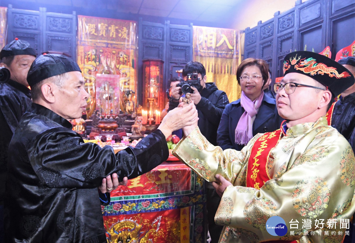 傳承百年傳統迎天公，芬園鄉同安八寮角迎天公。圖／彰化縣政府提供