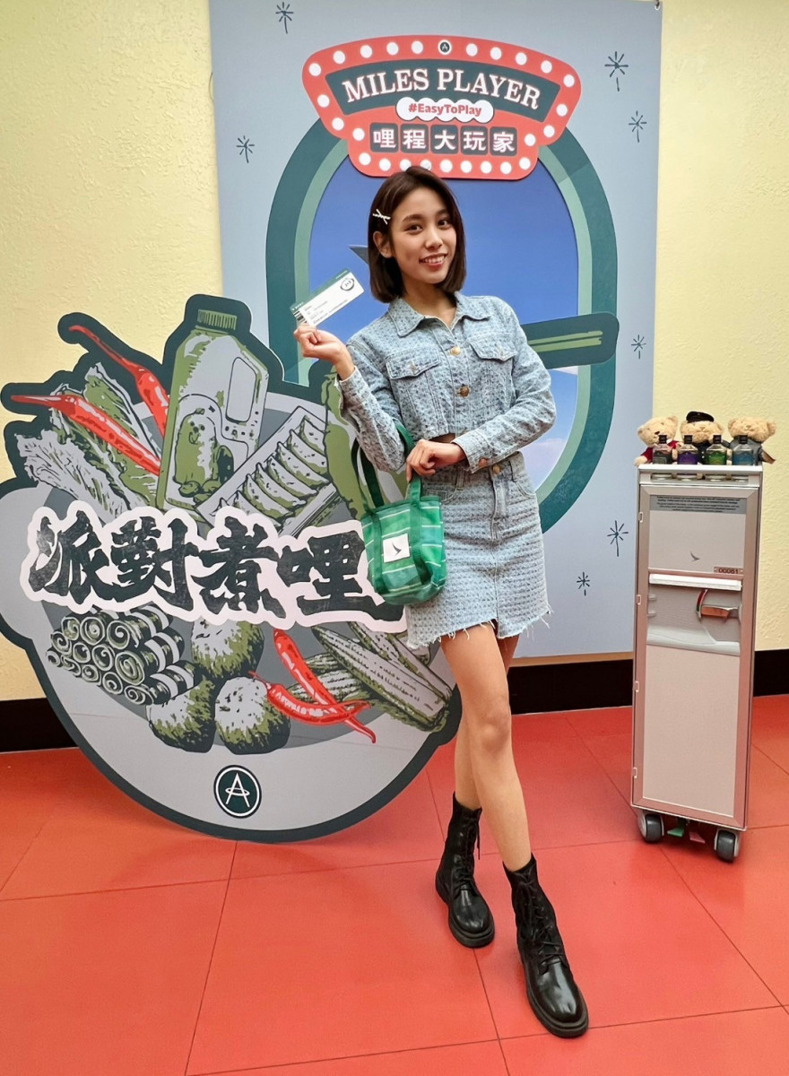 貴貴發現用里數就能兌換到超難訂位的詹記麻辣火鍋。（圖／翻攝自IG_貴貴）