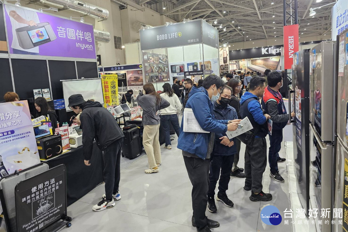 桃園市政府經濟發展局帶領在地優質商品參加「東京國際食品展」。