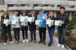 苗栗植樹節　副縣長種下樹苗保護大自然