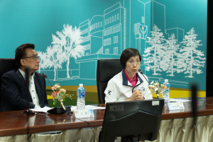 徐欣瑩委員向中央單位提出建議，盼加速計畫推動，改善新竹地區交通壅塞問題。