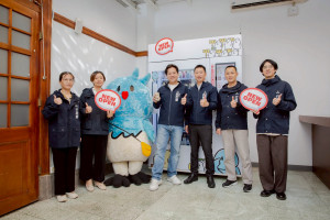 竹市府首創超可愛「皮卡智能販賣機」即日起開賣。