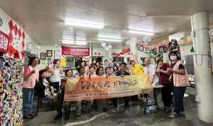 東勢地政所在春天女性成長協會宣導各項地政業務