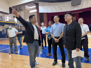立法院財政委員會前往新竹地區考察。