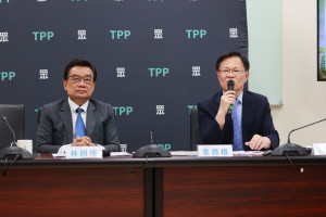 台灣民眾黨立法院黨團副總召張啓楷（右）與立委林國成（左）。（圖／台灣民眾黨提供）