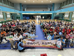 落實全民運動大家一起來。（南投縣團委會提供）