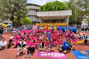 出席者大合照。