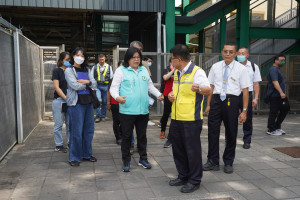 嘉義市立委王美惠邀集台鐵公司與鐵道局會勘嘉義車站，督促及改善不足之處／王美惠辦公室提供