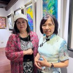 張珮玲(左)與何幸玉師生流動藝術展。
