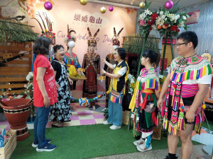 主任導覽解說。