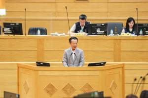 嘉義縣長翁章梁今天在縣議會定期會進行施政總報告／嘉義縣府提供