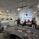 警方查獲Eagle dream德州撲克競技協會賭客及櫃台、3名荷官，並查扣新台幣27萬1600元、撲克牌15副、籌碼3848個、電腦主機3台、點鈔機1台、監視器主機1台、德州撲克賭桌10張，並拘提實際負責人到案說明。