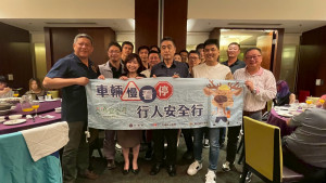 新竹市監理站加強宣導交通部路口停讓安全政策。
