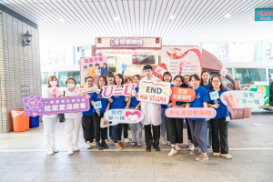 彰基響應U Café活動，邀醫護以透過一杯咖啡，表達對愛滋感染者的關懷與支持。