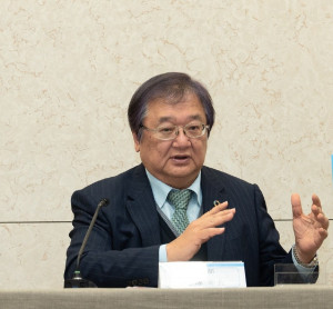 衛福部長邱泰源（圖／翻攝自衛生福利部臉書）