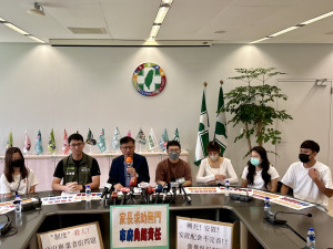 海線26名幼兒無處去 家長要求市府負責