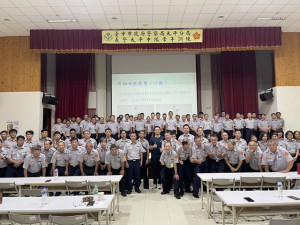 義警常年訓練。林重鎣