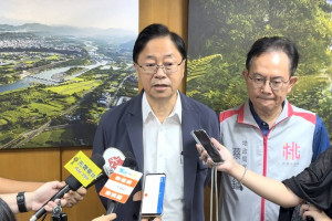 桃園市長張善政痛批「賴政府民調低不是沒有道理」。
